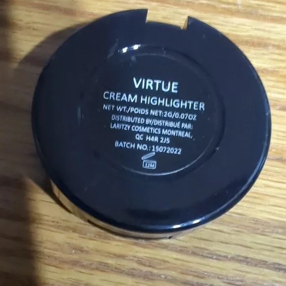 Laritzy Cream Highlighter - Picture 2 of 8
